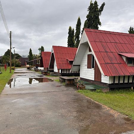 Mae Chaem Hotel And Resort Exterior foto